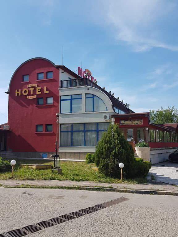 Brani Family Hotel Ruse Exterior foto